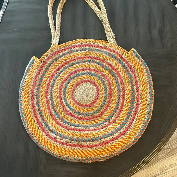 Red Dress Boutique bag! - Picture 3 of 4